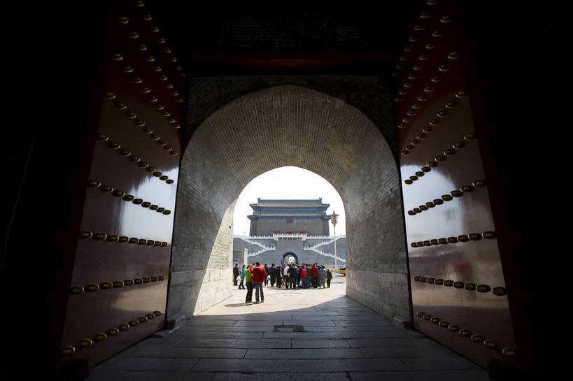 横图,彩色,室外,白天,旅游,门,建筑,北京,天安门广场,中国,亚洲,标志,大门,首都,历史,建筑物,摄影,政治,东亚,首府,中华人民共和国,毛主席纪念堂,共产主义,毛泽东纪念堂,彩图,旅行,bj174