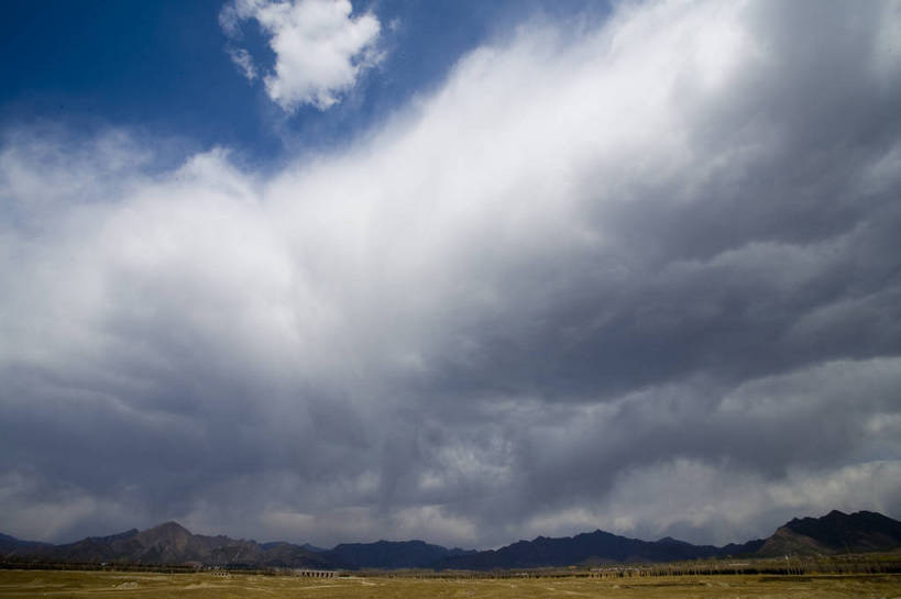 横图,彩色,室外,白天,静物,云,蓝色,白色,白云,天空,自然,摄影,蓝,简单,纯朴,彩图,bj174