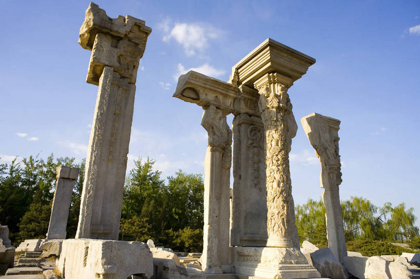 公园,横图,彩色,室外,白天,旅游,石头,建筑,北京,圆明园,中国,亚洲,清澈,遗迹,石子,亭子,文化遗产,首都,历史,遗址,废墟,建筑物,树,古代,蓝色,绿色,天空,休闲,摄影,活动,严肃,明亮,蓝,权威,中国文化,绿,东亚,海淀区,首府,中华人民共和国,北京市,京,北平,华北地区,权力,威严,权势,古远,空闲,明澈,清彻,清亮,势力,尊严,石,石块,彩图,旅行,圆明园遗址,圆明园遗址公园,传统文化,bj174