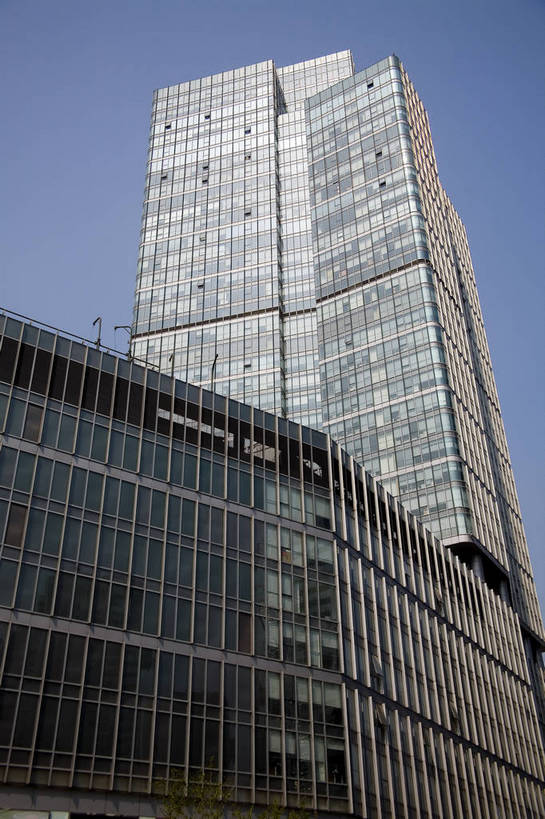 高楼大厦,竖图,彩色,室外,白天,仰视,度假,商务,办公楼,美景,天际线,城市风光,城市,大厦,道路,建筑,街道,路,摩天大楼,写字楼,公路,北京,中国,亚洲,房屋,楼,屋子,景观,公寓,交通,首都,繁忙,娱乐,楼房,建筑物,住宅,楼宇,享受,休闲,商务楼,景色,放松,竖,摄影,中国文化,忙碌,东亚,发展,中华人民共和国,北京市,京,北平,华北地区,发达,劳碌,马路,彩图,商业,房子,大楼,高层建筑,高楼,摩天楼,北京CBD,北京商务中心区,中国北京大北窑,传统文化,bj174