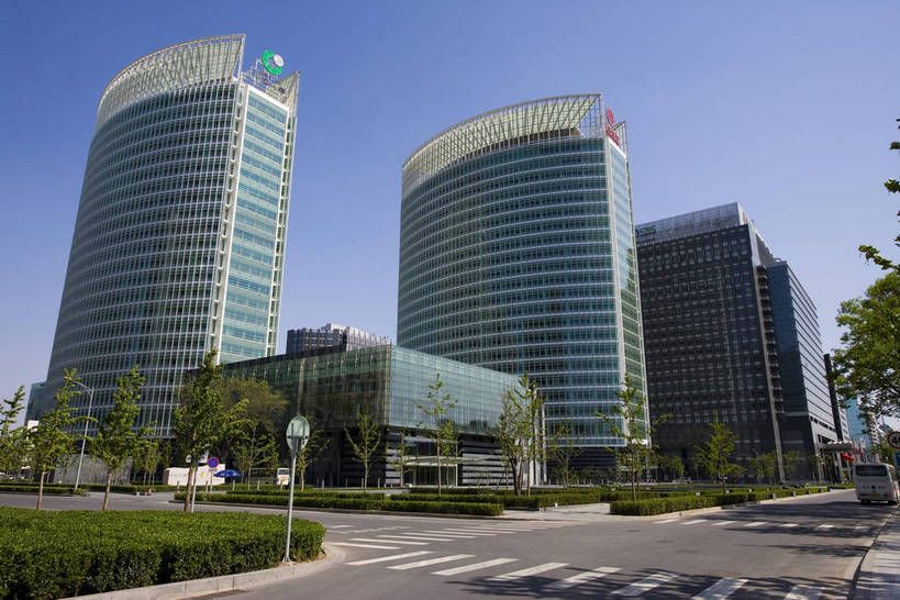 高楼大厦,横图,彩色,室外,白天,仰视,商务,办公楼,大厦,道路,建筑,街道,路,摩天大楼,写字楼,公路,北京,中国,亚洲,清澈,交通,建筑物,蓝色,天空,楼宇,商务楼,摄影,明亮,蓝,中国文化,东亚,发展,中华人民共和国,发达,明澈,清彻,清亮,马路,彩图,商业,大楼,高层建筑,高楼,摩天楼,传统文化,bj174