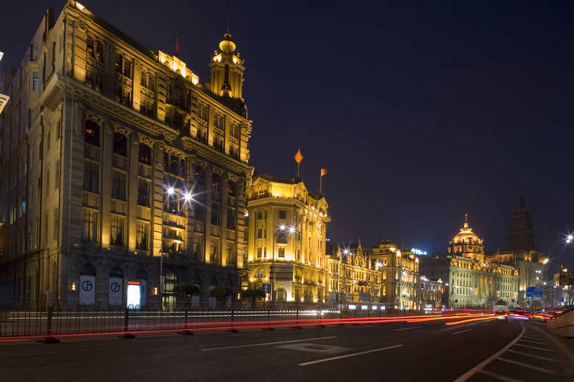 码头,横图,彩色,室外,购物,度假,河流,美景,城市风光,城市,建筑,摩天大楼,霓虹灯,夜景,上海,中国,亚洲,阴影,繁华,光线,路标,影子,景观,灯光,交通,娱乐,现代,黄浦江,霓虹,广告,外滩,享受,休闲,闪耀,景色,放松,摄影,申,闪烁,黄浦区,东亚,发展,浦东发展银行大楼,中山东一路,上海市,中华人民共和国,沪,华东地区,昌盛,繁荣,闪动,闪灼,发达,夜,旅行,目的地,黄埔滩,上海外滩,外黄埔滩,bj174