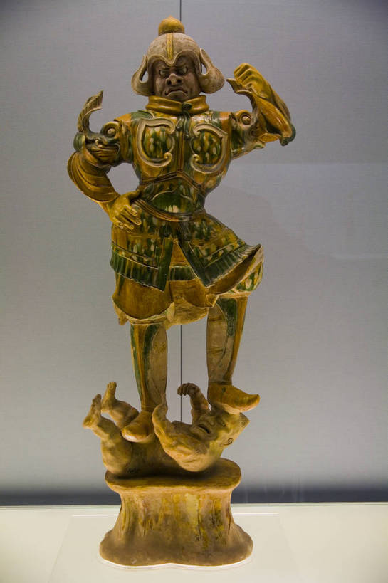 竖图,彩色,室内,上海,中国,亚洲,陶瓷,文化遗产,陶瓷制品,古典,历史,文化,文物,古代,工艺品,陶器,摄影,上海博物馆,古董,古物,中国文化,古玩,东亚,中华人民共和国,古远,古代文明,神,传统文化,bj174