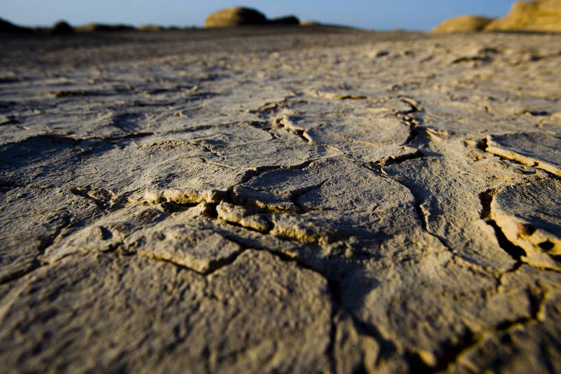 无人,横图,彩色,石头,丘陵,中国,亚洲,堆积,缝隙,干枯,裂缝,辽阔,光芒,自然,石头山,广阔,摄影,地理,风化,干涸,贫瘠,中国文化,自然风光,东亚,新疆,雅丹地貌,中华人民共和国,枯竭,苍凉,风蚀,石化,风蚀地貌,岩石层,岩石,彩图,雅丹,bj174