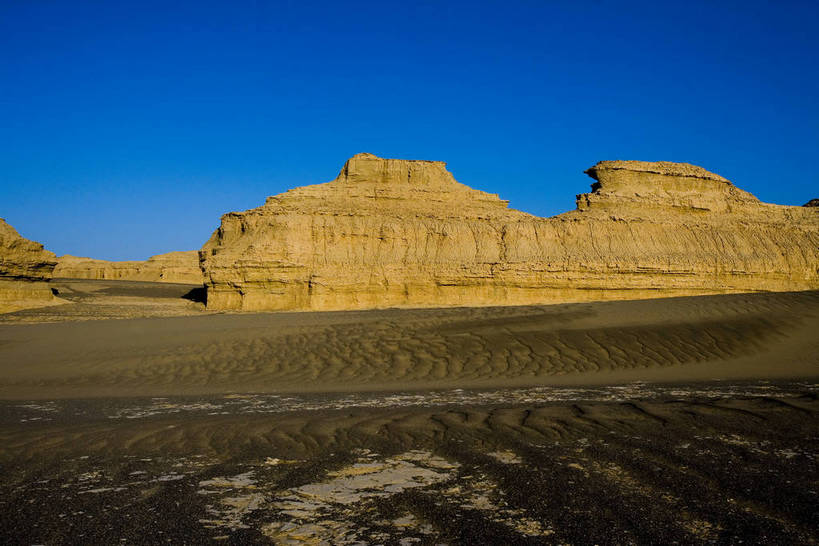 无人,横图,彩色,石头,丘陵,中国,亚洲,堆积,辽阔,自然,石头山,广阔,摄影,地理,风化,中国文化,自然风光,驼峰,东亚,新疆,雅丹地貌,中华人民共和国,苍凉,风蚀,石化,风蚀地貌,岩石层,岩石,彩图,雅丹,bj174