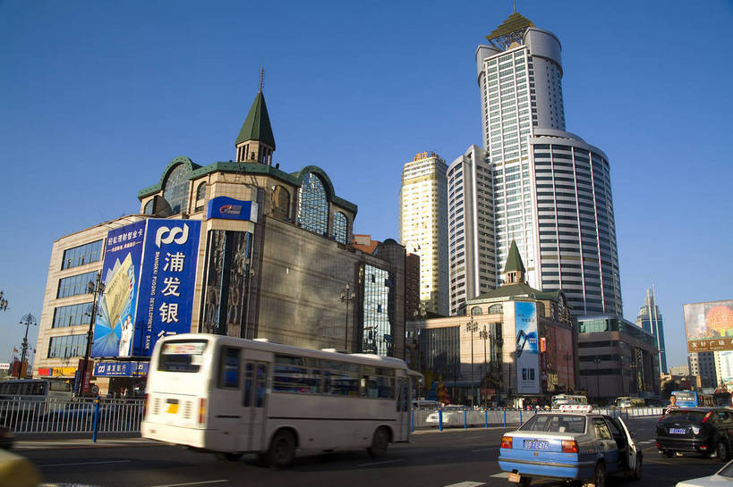 高楼大厦,横图,室外,白天,旅游,度假,城市风光,城市,建筑,路,摩天大楼,汽车,大连,中国,亚洲,海边,娱乐,现代化,享受,休闲,旅游胜地,摩天大厦,放松,摄影,东亚,辽宁,中华人民共和国,海,彩图,星海公园,海滨城市,bj174