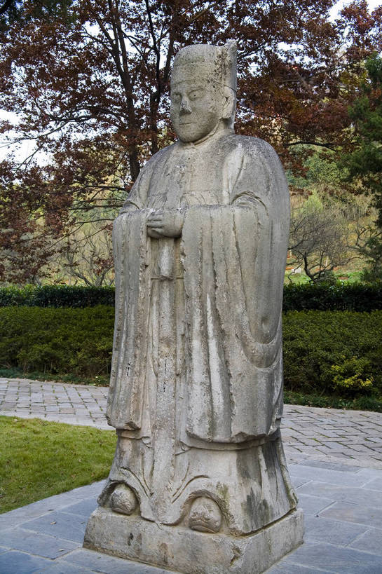 竖图,彩色,室外,白天,旅游,度假,名胜古迹,标志建筑,地标,建筑,雕塑,南京,中国,遗迹,塑像,图片,建筑群,古典,古迹,文物,娱乐,建设,古建筑,江苏,石雕,享受,休闲,旅游胜地,放松,竖,摄影,中国文化,古文明,旅行,孝陵,传统文化,bj174