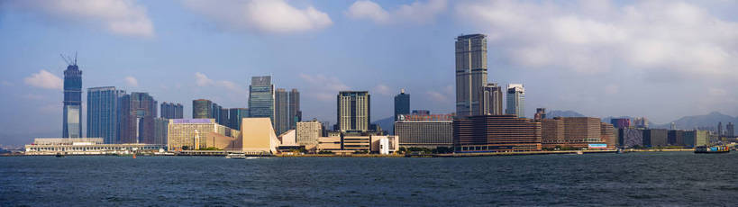 横图,彩色,室外,白天,旅游,度假,名胜古迹,标志建筑,地标,建筑,香港,中国,亚洲,繁华,遗迹,图片,建筑群,古迹,文物,娱乐,建设,现代,古建筑,现代建筑,维多利亚港,享受,休闲,旅游胜地,摩天大厦,放松,摄影,港,文明,古文明,东亚,发展,维多利亚湾,香港特别行政区,港澳台,中华人民共和国,繁荣,维多利亚,发达,维港,彩图,港湾,高楼,海港,bj174