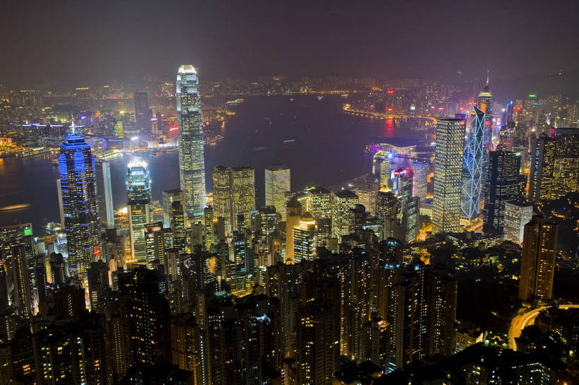 横图,彩色,室外,夜晚,旅游,度假,名胜古迹,标志建筑,地标,建筑,夜景,香港,中国,亚洲,繁华,遗迹,图片,建筑群,古迹,文物,娱乐,建设,现代,古建筑,现代建筑,维多利亚港,享受,休闲,旅游胜地,摩天大厦,放松,摄影,港,古文明,东亚,发展,维多利亚湾,香港特别行政区,港澳台,中华人民共和国,繁荣,维多利亚,发达,维港,彩图,港湾,高楼,海港,bj174