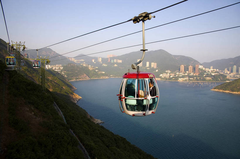 人群,横图,彩色,室外,白天,旅游,度假,美景,城市风光,城市,香港,中国,亚洲,行人,游客,游人,表演,图片,景观,交通,娱乐,路人,旅客,缆车,海洋公园,享受,休闲,旅游胜地,景色,放松,运输,摄影,观看,海滨,参观,高空,东亚,中华人民共和国,繁荣,发达,过客,海,旅游者,彩图,旅行,bj174