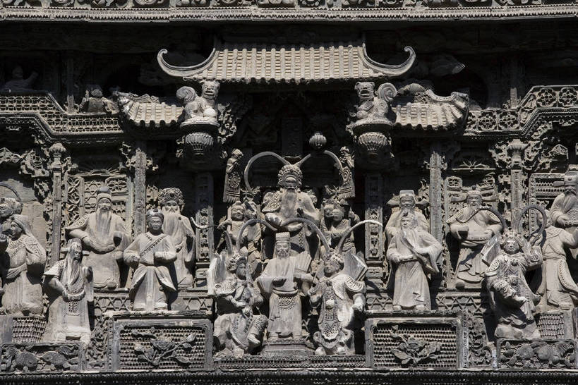 横图,彩色,室外,白天,旅游,度假,美景,城市风光,标志建筑,城市,地标,建筑,广州,中国,亚洲,花纹,风俗,艺术,雕刻,浮雕,图案,纹理,景观,建筑群,艺术品,古典,文化,娱乐,建设,现代,传统,特色,绿地,天,享受,休闲,景色,放松,精神,摄影,精致,居住,美好,文明,中国文化,传说,特殊,精美,参观,青砖,东亚,广东省,中华人民共和国,广州市,民族文化,雕琢,流传,制度,特别,陈家祠,交流,彩图,观光,旅行,居住区,bj174