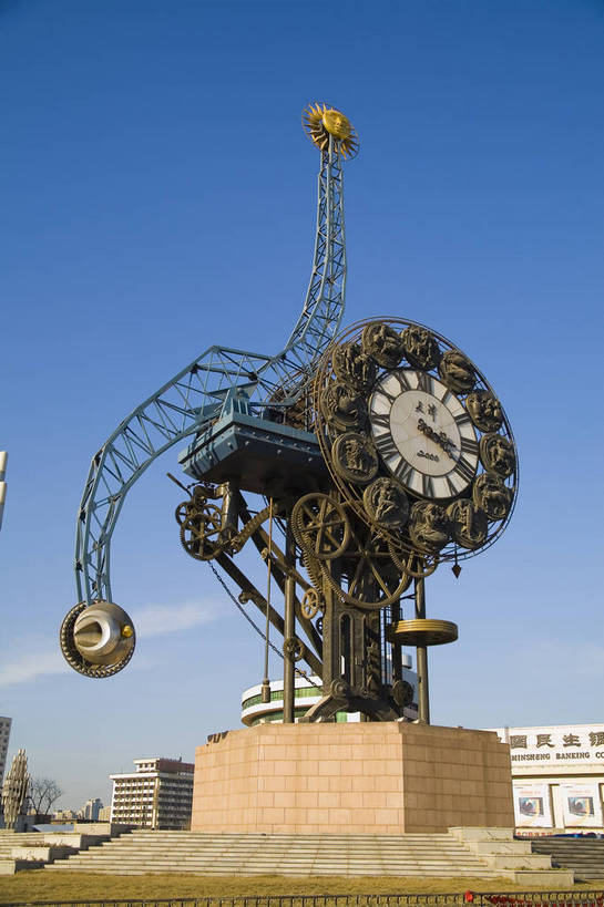 竖图,彩色,室外,白天,旅游,商务,城市风光,城市,道路,高速公路,建筑,路,桥梁,公路,汽车,天津,中国,亚洲,清澈,景观,公寓,桥,交通,现代,现代建筑,路牌,车,白云,蓝天,天,骑车,摩天大厦,商务楼,竖,金融,运输,摄影,大都市,生活方式,现代都市,经济,晴天,矗立,成就,文明,耸立,玻璃幕墙,贸易,幕墙,东亚,发展,中华人民共和国,挺立,繁荣,进步,发达,明澈,清彻,清亮,马路,游览,商业,高楼,公路桥,高等级公路,bj174