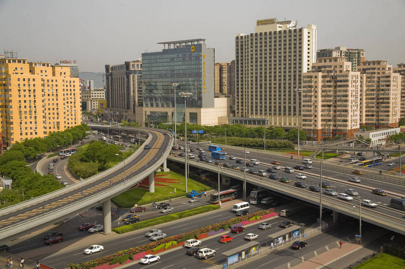 横图,俯视,彩色,室外,白天,旅游,度假,名胜古迹,天际线,城市风光,标志建筑,城市,道路,地标,高速公路,建筑,立交桥,路,公路,汽车,北京,中国,亚洲,遗迹,景观,建筑群,车流,公交车,交通,首都,都市,古迹,文物,娱乐,建设,现代,古建筑,现代建筑,楼宇,享受,休闲,旅游胜地,放松,运输,摄影,经济,古文明,立体交通,东亚,发展,中华人民共和国,繁荣,进步,发达,马路,旅行,高等级公路,bj174