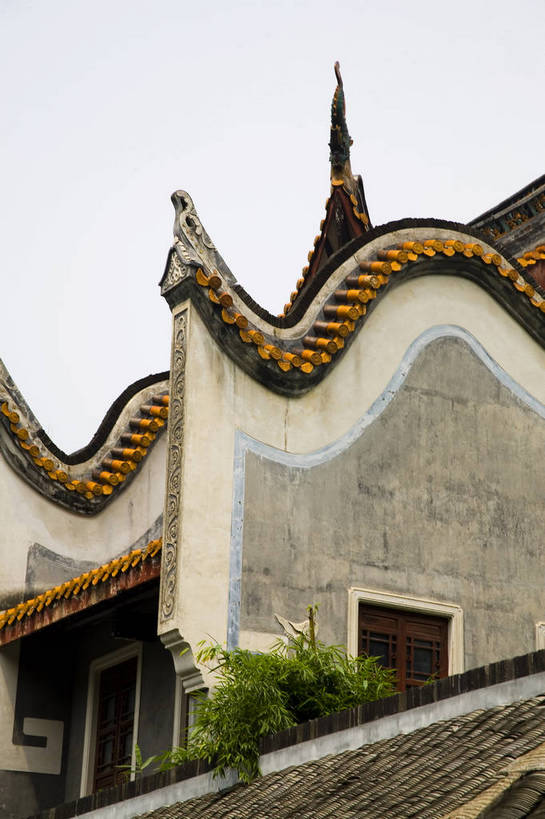 竖图,彩色,室外,特写,白天,旅游,度假,名胜古迹,标志建筑,地标,建筑,中国,亚洲,局部,遗迹,图片,庭院,水池,文化遗产,建筑群,古典,古迹,文物,娱乐,建设,古建筑,民居,特色,台阶,享受,休闲,旅游胜地,放松,竖,摄影,矗立,文明,中国文化,耸立,古文明,东亚,湖南,湖南省,中华人民共和国,省会,挺立,华中地区,长沙,长沙市,湘,旅行,传统文化,岳麓山,岳麓书院,飞檐,湖南大学,岳麓区,bj174