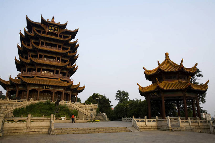 横图,彩色,室外,白天,旅游,度假,名胜古迹,标志建筑,地标,建筑,武汉,中国,亚洲,遗迹,民俗,图片,文化遗产,古城,建筑群,古典,古迹,文物,娱乐,建设,古建筑,民居,古镇,享受,休闲,旅游胜地,放松,摄影,美好,文明,中国文化,古文明,东亚,湖北,黄鹤楼,中华人民共和国,幽静,旅行,传统文化,bj174