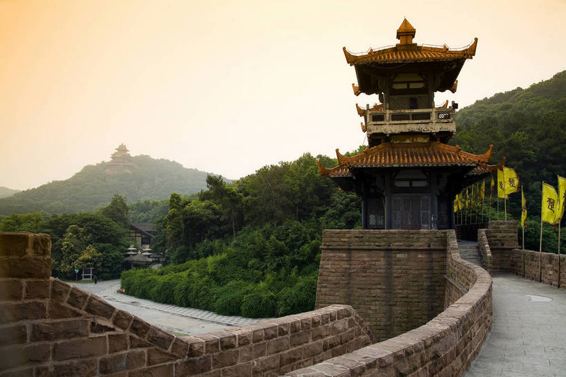 公园,横图,彩色,室外,白天,旅游,度假,名胜古迹,标志建筑,地标,建筑,武汉,中国,亚洲,遗迹,民俗,图片,文化遗产,古城,建筑群,古典,古迹,文物,娱乐,建设,古建筑,享受,休闲,旅游胜地,放松,摄影,美好,文明,中国文化,古文明,东亚,湖北,中华人民共和国,门楼,幽静,旅行,传统文化,东湖公园,bj174