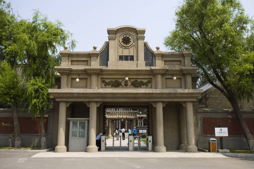 客厅,横图,室内,特写,白天,旅游,度假,名胜古迹,城市风光,标志建筑,城市,地标,建筑,中国,亚洲,遗迹,古迹,历史,文物,娱乐,建设,古建筑,历史建筑,地标建筑,享受,休闲,旅游胜地,放松,居室,参观,古文明,东亚,伪满,吉林,长春,伪满皇宫,中华人民共和国,旅行,皇宫,bj174