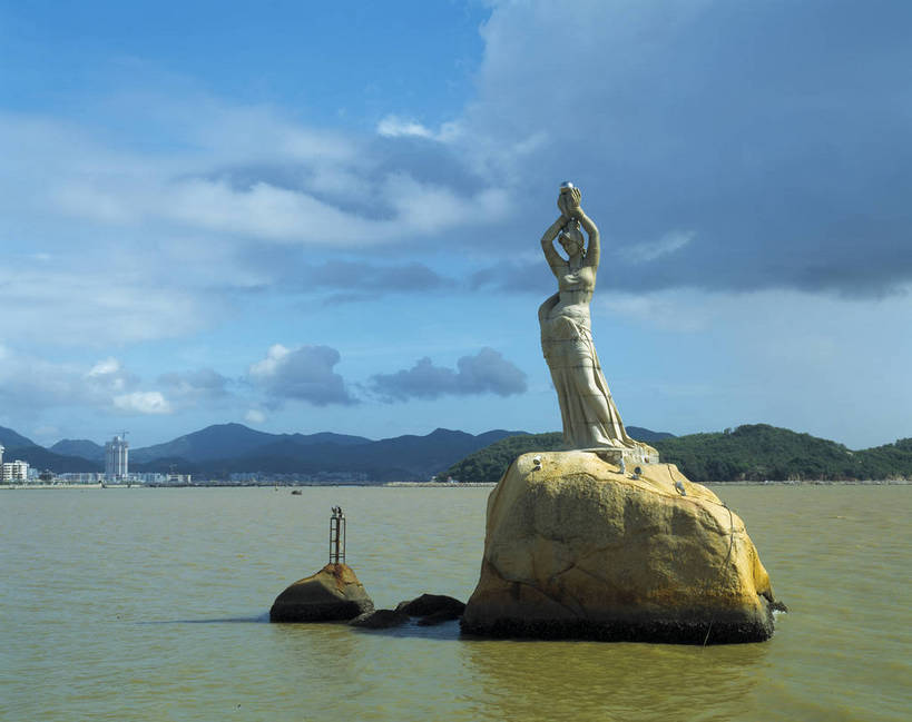 横图,雕塑,中国,亚洲,海边,蓝天,摄影,东亚,广东,珠海,中华人民共和国,彩图,海港,珠海渔女,bj174