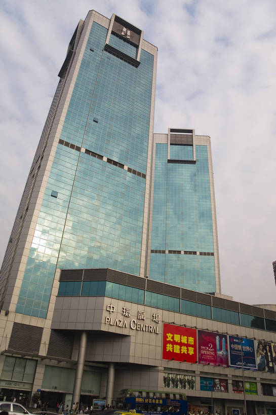 竖图,彩色,室外,白天,城市风光,大厦,商场,中国,亚洲,建筑群,现代建筑,竖,摄影,四川省,东亚,四川,成都,成都市,中华人民共和国,省会,西南地区,川,购物中心,锦江区,盐市口,bj174