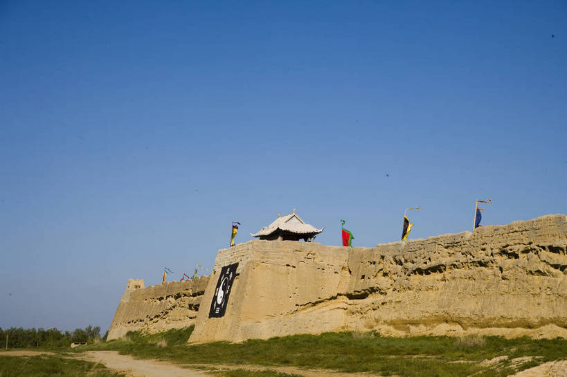 无人,横图,彩色,室外,特写,白天,旅游,度假,名胜古迹,标志建筑,地标,建筑,中国,亚洲,遗迹,古迹,文物,娱乐,建设,古建筑,享受,休闲,旅游胜地,放松,摄影,人文景观,古代建筑,中国文化,古文明,东亚,宁夏,银川,镇北堡影视城,影视城,首府,中华人民共和国,西北地区,银川市,宁夏回族自治区,宁,旅行,镇北堡,镇北堡西部影视城,bj174