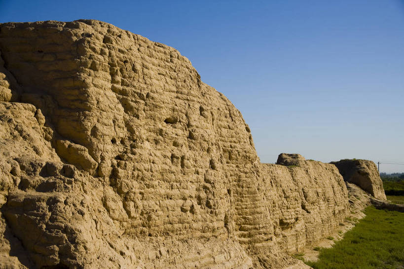 无人,横图,彩色,室外,特写,白天,旅游,度假,名胜古迹,标志建筑,地标,建筑,中国,亚洲,遗迹,文化遗产,古迹,文物,娱乐,建设,古建筑,享受,休闲,旅游胜地,放松,摄影,人文景观,古代建筑,陵墓,中国文化,古文明,东亚,宁夏,西夏王陵,银川,中华人民共和国,旅行,bj174