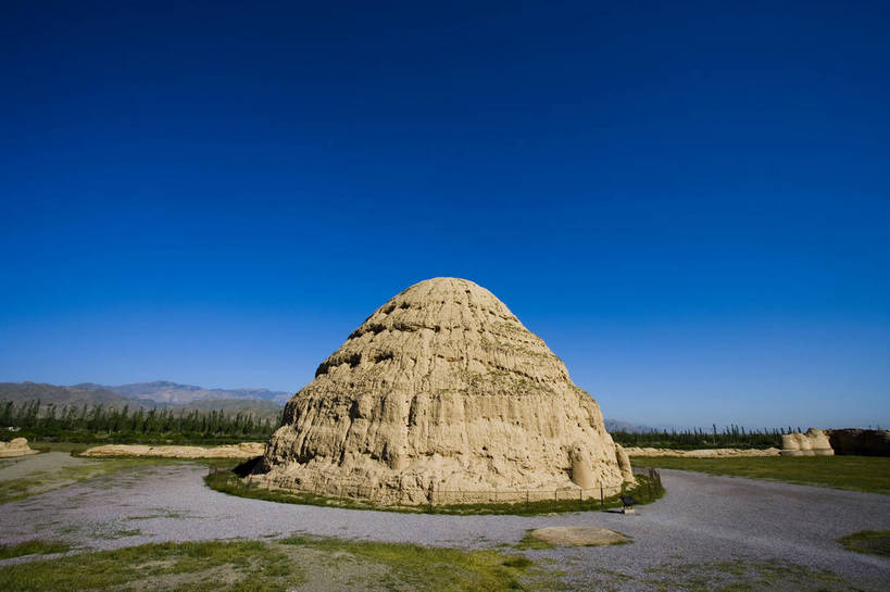 无人,横图,彩色,室外,特写,白天,旅游,度假,名胜古迹,标志建筑,地标,建筑,中国,亚洲,遗迹,文化遗产,古迹,文物,娱乐,建设,古建筑,享受,休闲,旅游胜地,放松,摄影,人文景观,古代建筑,陵墓,中国文化,古文明,东亚,宁夏,西夏王陵,银川,中华人民共和国,旅行,bj174