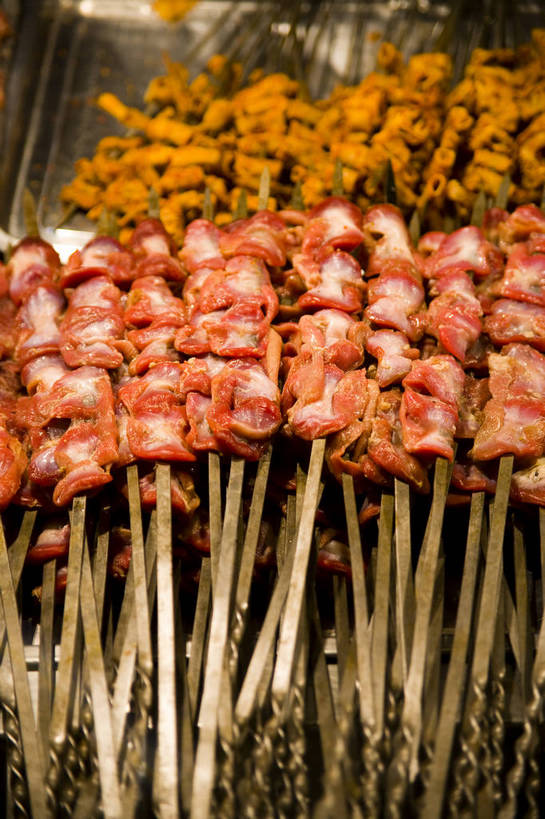 无人,竖图,彩色,室外,烧烤,夜景,中国,亚洲,食品,烤肉,小吃,夜市,食物,竖,摄影,肉串,东亚,乌鲁木齐,新疆,首府,中华人民共和国,乌鲁木齐市,新疆维吾尔自治区,西北地区,新,五一星光夜市,bj174