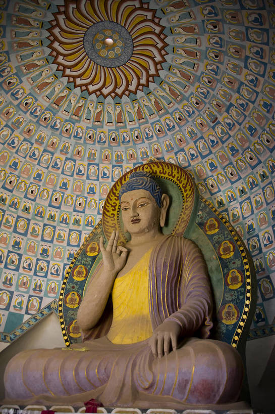 无人,竖图,彩色,室内,特写,白天,旅游,度假,名胜古迹,标志建筑,地标,建筑,中国,亚洲,遗迹,佛像,文化遗产,古迹,文物,娱乐,建设,佛,古建筑,壁画,享受,休闲,旅游胜地,放松,竖,摄影,人文景观,古代建筑,古堡,中国文化,古文明,东亚,火焰山,吐鲁番,新疆,中华人民共和国,新疆维吾尔自治区,西北地区,旅行,火洲,吐鲁番地区,新,阿斯塔那古墓群,bj174