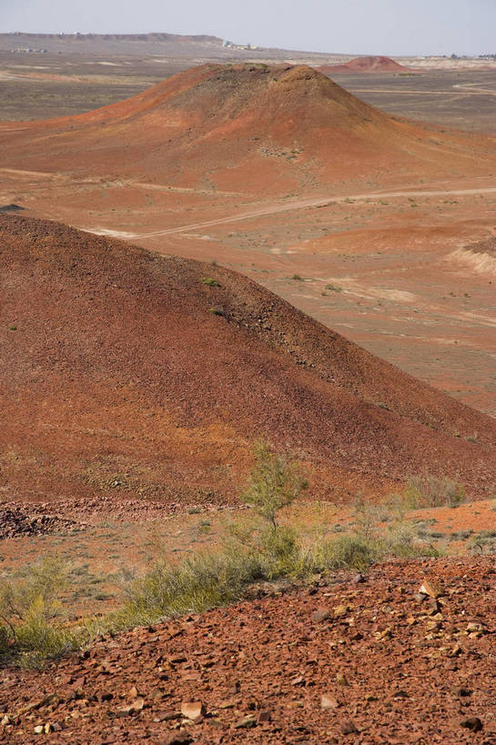 无人,竖图,彩色,室外,特写,白天,中国,亚洲,矿石,景观,红色,自然,摄影,矿山,自然风光,东亚,新疆,中华人民共和国,新疆维吾尔自治区,西北地区,昌吉,昌吉回族自治州,昌吉州,新,吉木萨尔县,火烧山,bj174