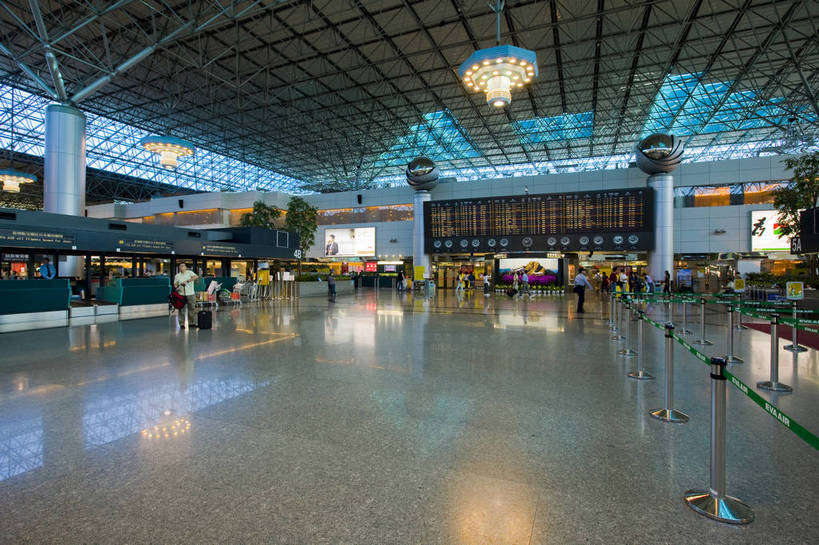 机场,横图,彩色,室内,白天,飞机场,建筑,台湾,中国,亚洲,候机厅,大厅,现代建筑,旅客,地标建筑,摄影,东亚,台北,中华人民共和国,国际机场,桃园机场,bj174