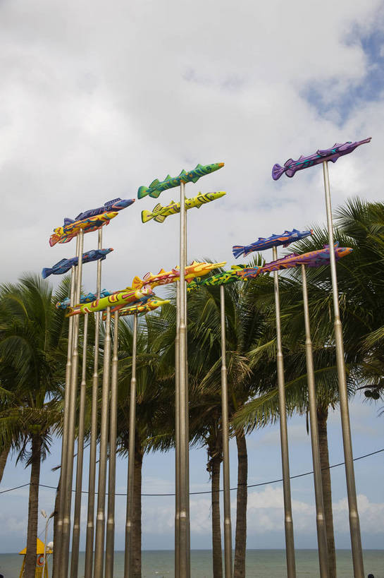 无人,竖图,彩色,室外,白天,旅游,树林,植物,椰树,叶子,中国,亚洲,景观,绿叶,树,树木,海南,绿色,天空,自然,绿化带,休闲,嫩叶,旅游胜地,竖,摄影,海南省,生长,成长,海滨,度假村,东亚,中华人民共和国,华南地区,省会,海口,海口市,琼,叶,叶片,海滩,棕榈,椰子树,旅行,海口假日海滩,假日海滩,bj174