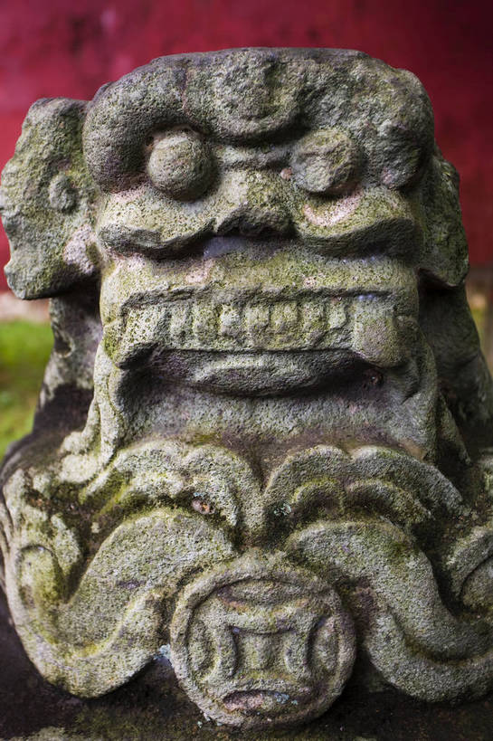 无人,竖图,彩色,室外,特写,白天,旅游,标志建筑,地标,建筑,雕塑,中国,亚洲,局部,艺术,装饰,雕刻,雕像,景观,建筑群,古典,建设,石雕,海南,工艺品,石狮,休闲,旅游胜地,竖,摄影,海南省,纪念,美术,主题,陈列,东亚,中华人民共和国,华南地区,省会,功能,美学,海口,海口市,琼,旅行,琼山,琼山区,琼台福地,五公祠,bj174