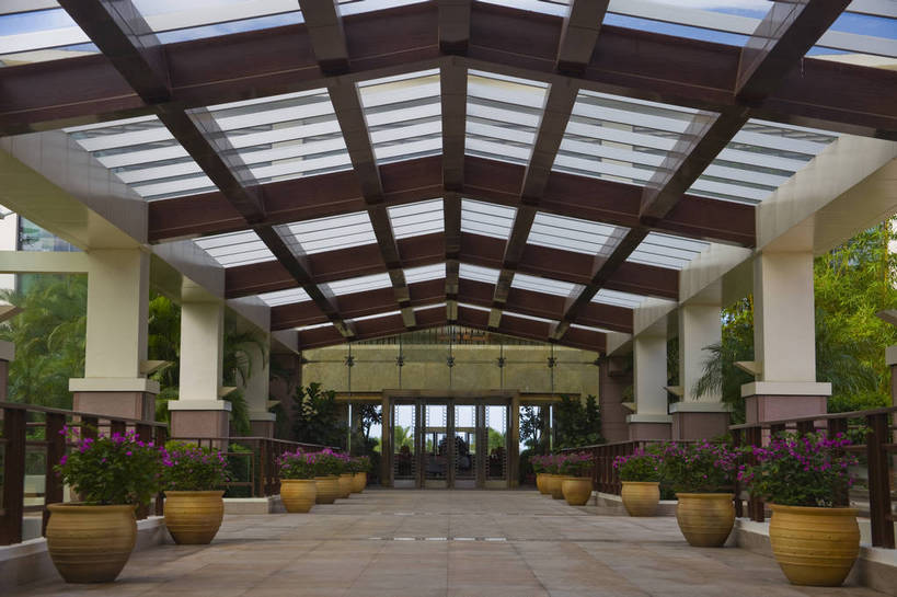 无人,横图,彩色,室外,特写,白天,旅游,城市风光,建筑,酒店,花盆,中国,亚洲,入口,局部,景观,现代建筑,会所,海南,天空,休闲,旅游胜地,摄影,海南省,度假村,东亚,会议中心,中华人民共和国,华南地区,琼,旅行,博鳌,博鳌镇,琼东,琼海,琼海市,亚洲论坛国际会议中心,bj174