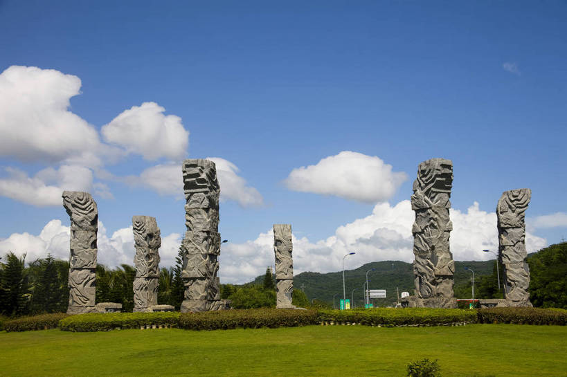 无人,横图,彩色,室外,白天,旅游,树林,三亚,中国,亚洲,雕刻,石柱,海南,旅游胜地,摄影,度假村,东亚,中华人民共和国,旅行,亚龙湾,bj174