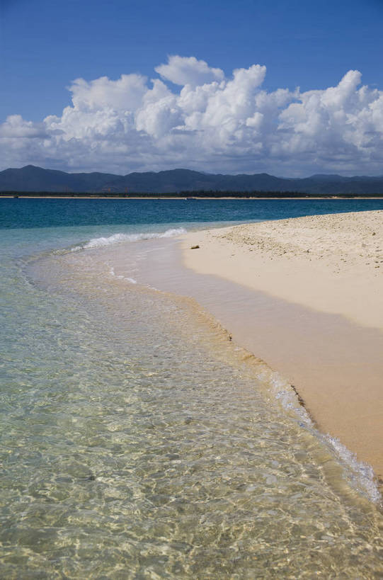 无人,竖图,彩色,室外,白天,旅游,沙滩,三亚,中国,亚洲,云,海南,天空,休闲,旅游胜地,竖,摄影,海滨,东亚,中华人民共和国,海,海滩,旅行,蜈支洲岛,bj174