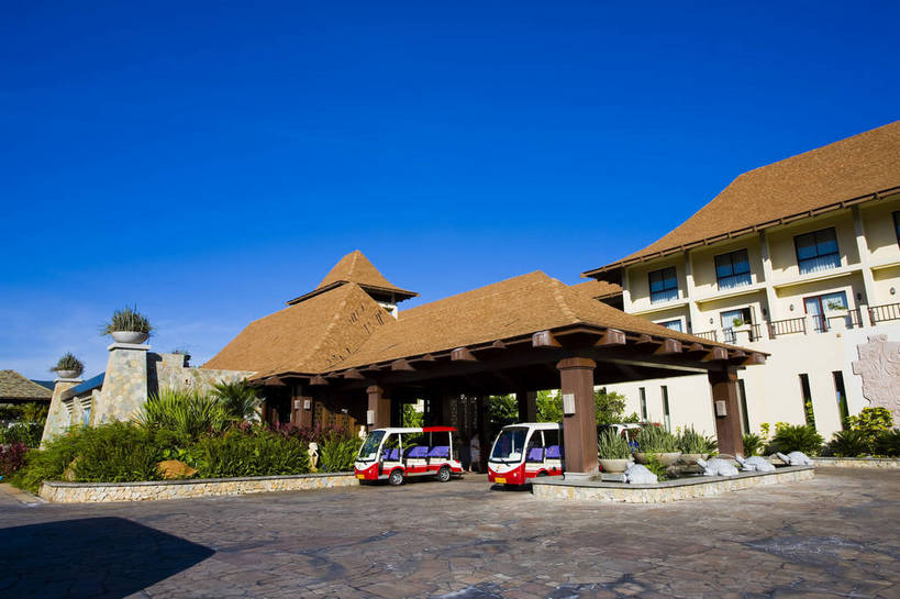 横图,彩色,室外,白天,旅游,建筑,酒店,三亚,中国,亚洲,花坛,景观,海湾,会所,海南,天空,休闲,旅游胜地,摄影,海南省,度假村,东亚,三亚市,中华人民共和国,华南地区,琼,旅行,亚龙湾,亚龙湾国家旅游度假区,三亚亚龙湾五号别墅酒店,五号度假别墅酒店,bj174