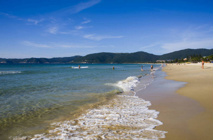 横图,彩色,室外,白天,旅游,沙滩,三亚,中国,亚洲,云,海南,天空,自然,休闲,旅游胜地,摄影,风光,海滨,东亚,中华人民共和国,海,海滩,旅行,亚龙湾,bj174