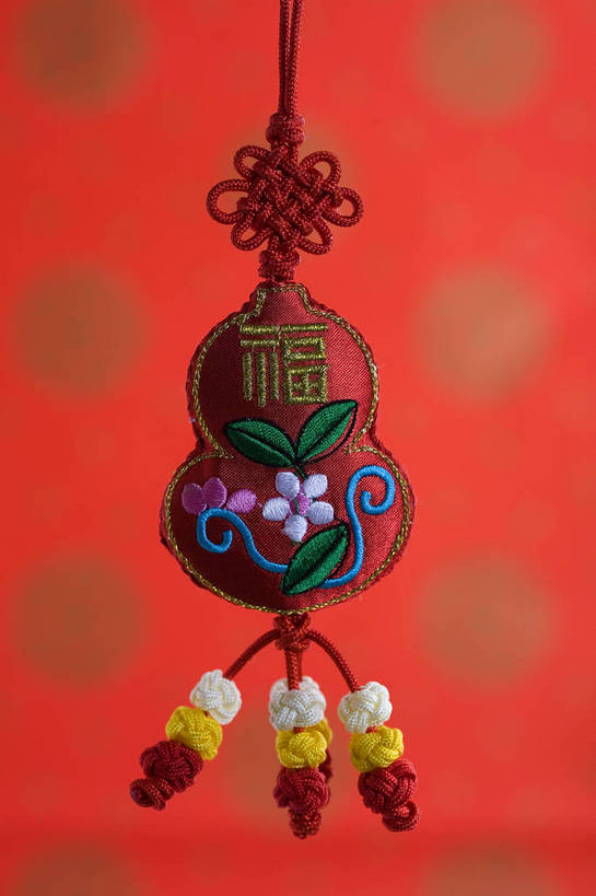 无人,竖图,彩色,室内,静物,中国,节日,艺术,布袋,图片,艺术品,文化,物品,装饰品,一个,饰品,工艺品,中国结,荷包,竖,摄影,单个,东亚,影棚拍摄,bj174