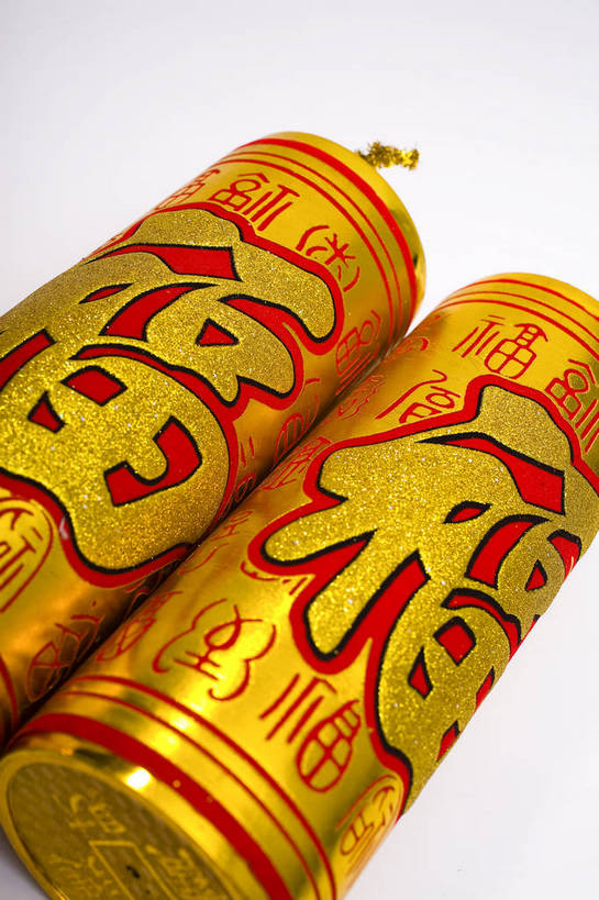 无人,竖图,彩色,室内,特写,静物,鞭炮,中国,春节,新年,节日,图片,装饰品,两个,福字,饰品,竖,摄影,中国文化,东亚,爆竹,影棚拍摄,传统文化,bj174