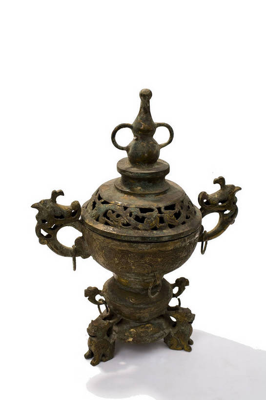 竖图,彩色,静物,中国,雕刻,图片,香炉,文化遗产,艺术品,历史,文物,装饰品,古代,一个,摄影,单个,古董,中国文化,东亚,熏香炉,青铜器,古远,古代文明,美术工艺,影棚拍摄,精油炉,香精炉,香熏炉,香薰炉,传统文化,bj174