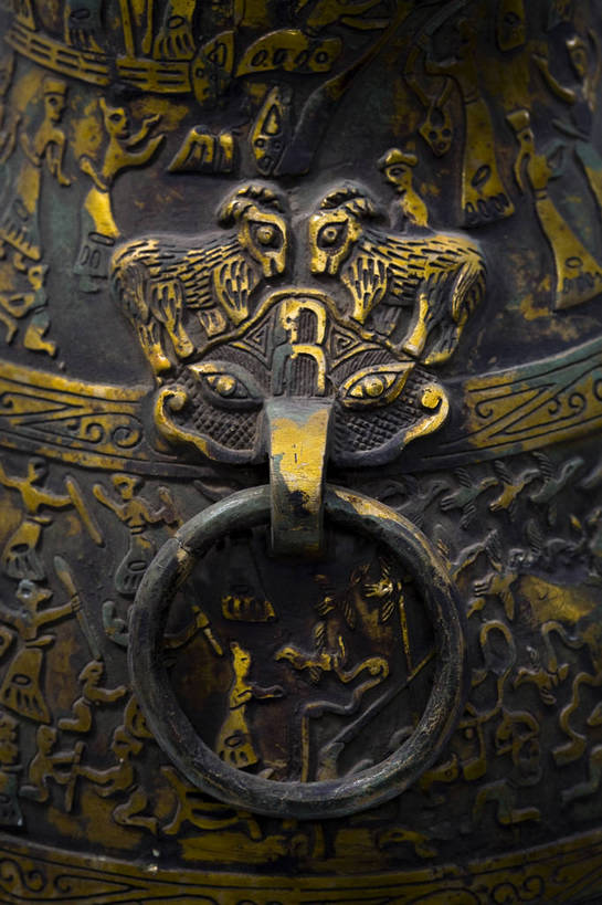 竖图,彩色,静物,金属制品,中国,金属,雕刻,壶,图片,文化遗产,艺术品,历史,文物,装饰品,古代,一个,摄影,单个,古董,中国文化,东亚,青铜,青铜器,古远,古代文明,美术工艺,影棚拍摄,传统文化,青铜制品,水陆攻战纹壶图,战国采桑宴乐射猎攻战纹铜壶,战国宴乐渔猎攻战纹图壶,bj174