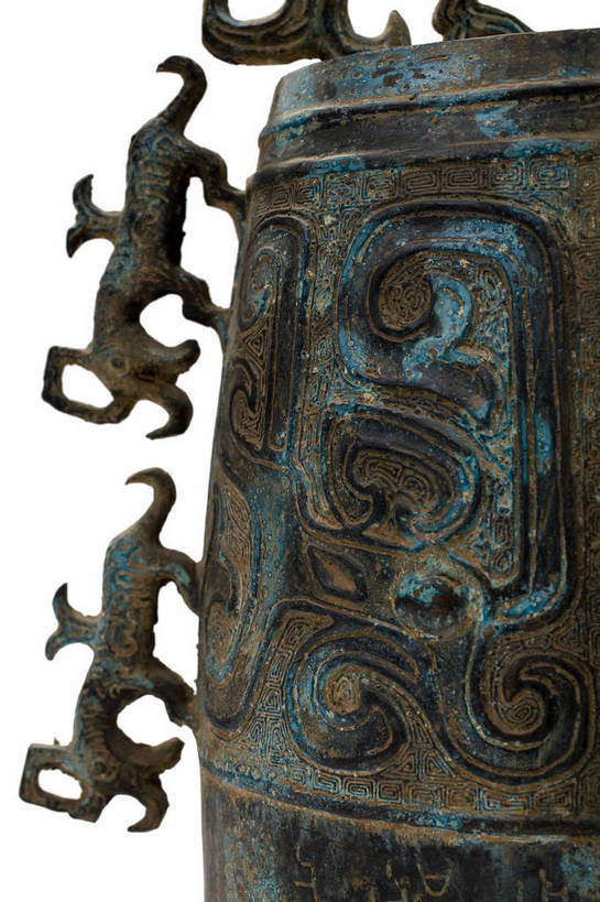 竖图,彩色,静物,中国,雕刻,图片,文化遗产,乐器,艺术品,历史,文物,装饰品,古代,一个,摄影,单个,古董,打击乐器,中国文化,东亚,编钟,青铜器,古远,古代文明,美术工艺,影棚拍摄,传统文化,bj174