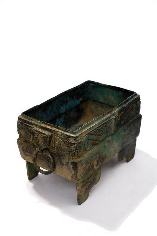 竖图,彩色,静物,金属制品,中国,金属,雕刻,图片,文化遗产,艺术品,历史,文物,装饰品,古代,一个,容器,碗,摄影,单个,古董,储藏,储存,中国文化,东亚,青铜,青铜器,古远,古代文明,美术工艺,影棚拍摄,贮存,传统文化,青铜制品,白敢畀盨,盨,bj174