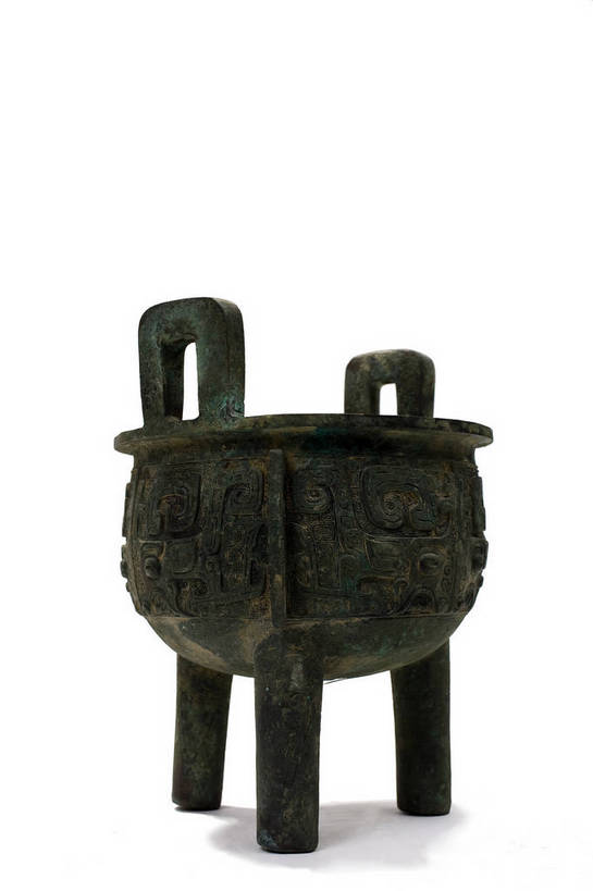 竖图,彩色,静物,中国,雕刻,图片,文化遗产,艺术品,历史,文物,装饰品,古代,一个,摄影,单个,古董,鼎,中国文化,用具,器具,铜器,东亚,青铜器,古远,古代文明,美术工艺,影棚拍摄,青铜炊器,青铜鼎,传统文化,bj174