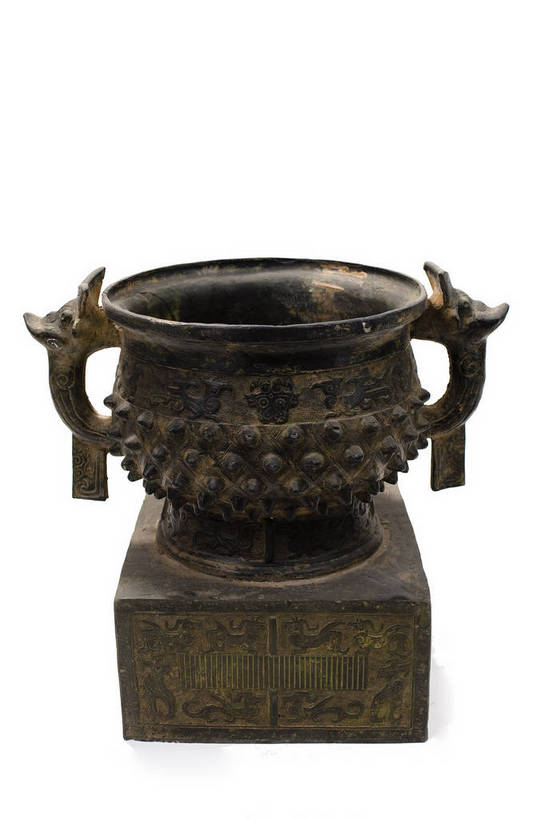 竖图,彩色,静物,金属制品,中国,金属,雕刻,图片,文化遗产,艺术品,历史,文物,装饰品,古代,一个,摄影,单个,古董,中国文化,东亚,青铜,青铜器,古远,古代文明,美术工艺,影棚拍摄,传统文化,青铜制品,利簋,武王征商簋,西周利簋,bj174