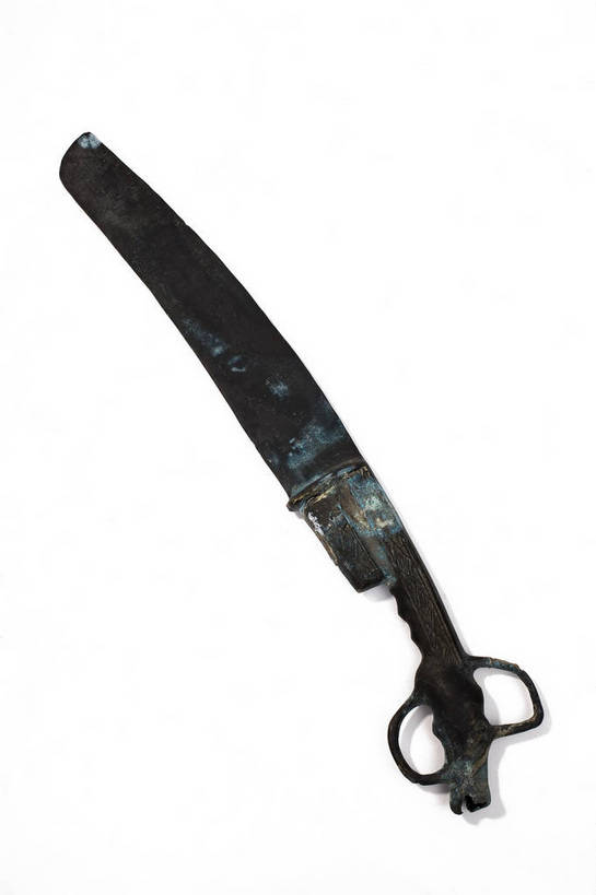 竖图,彩色,静物,中国,雕刻,图片,文化遗产,艺术品,历史,文物,装饰品,古代,一个,摄影,单个,古董,剑,中国文化,宝剑,东亚,青铜器,古远,古代文明,美术工艺,影棚拍摄,传统文化,bj174