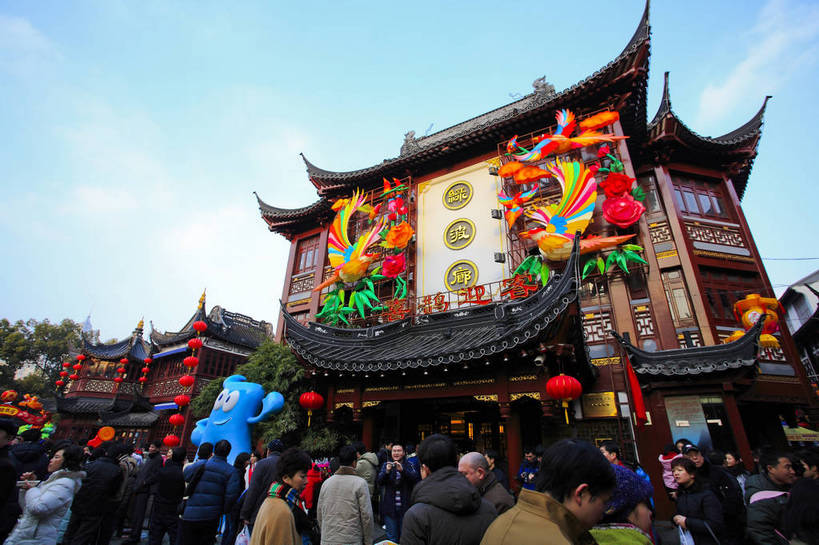 餐厅,横图,彩色,室外,特写,白天,旅游,度假,名胜古迹,标志建筑,地标,建筑,上海,中国,亚洲,遗迹,图片,建筑群,古典,古迹,文物,娱乐,建设,古建筑,商业街,地标建筑,城隍庙,豫园,享受,休闲,旅游胜地,放松,摄影,申,黄浦区,古文明,东亚,上海市,中华人民共和国,沪,华东地区,旅行,餐馆,饭店,饭馆,绿波廊,bj174