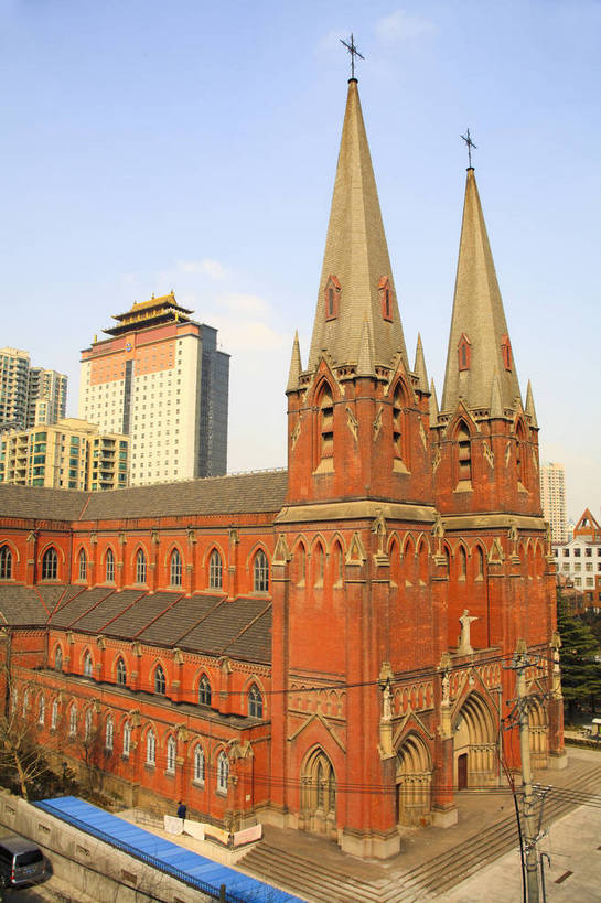 教堂,竖图,彩色,室外,特写,白天,旅游,度假,名胜古迹,标志建筑,地标,建筑,上海,中国,欧式,遗迹,图片,古迹,文物,娱乐,建设,古建筑,地标建筑,享受,休闲,旅游胜地,放松,摄影,宗教,古文明,东亚,徐家汇天主堂,旅行,bj174