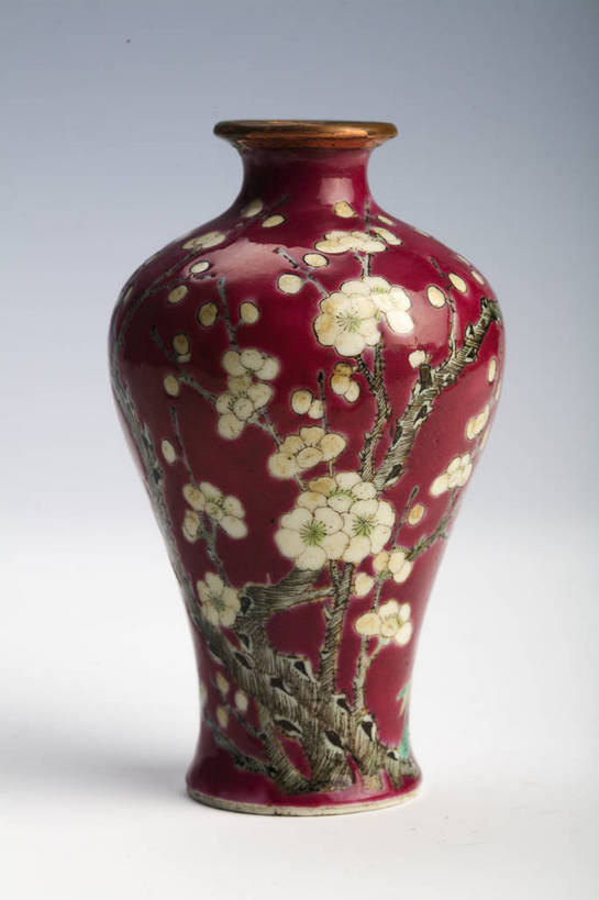 竖图,彩色,静物,中国,彩绘,瓷器,图片,陶瓷,文化遗产,艺术品,历史,文物,装饰品,古代,一个,工艺品,摄影,单个,古董,中国文化,瓷瓶,东亚,古远,彩釉,古代文明,美术工艺,影棚拍摄,传统文化,bj174