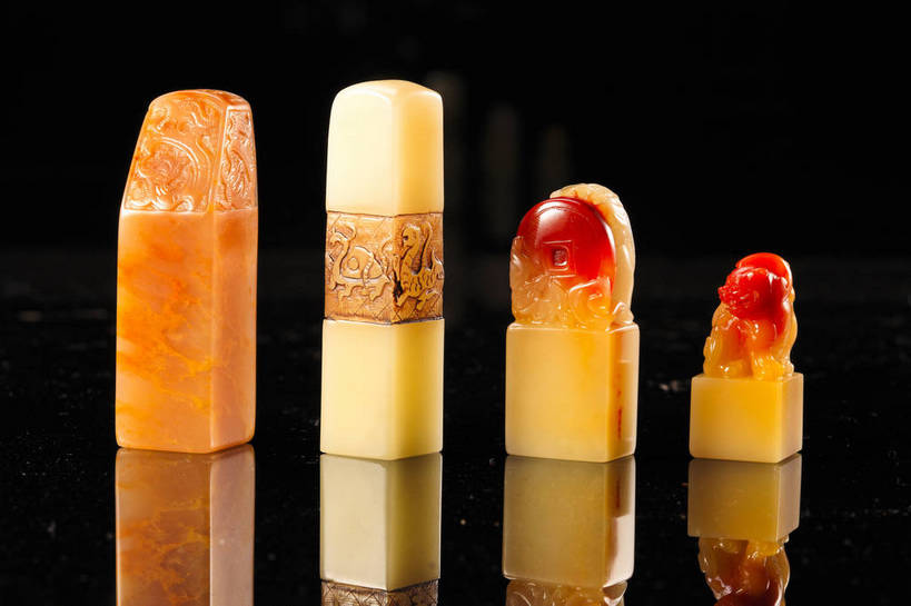 横图,彩色,静物,中国,雕刻,图片,文化遗产,艺术品,历史,文物,石雕,装饰品,古代,一个,工艺品,摄影,单个,古董,中国文化,东亚,古远,古代文明,美术工艺,寿山石,寿山石雕,影棚拍摄,玉玺,传统文化,bj174